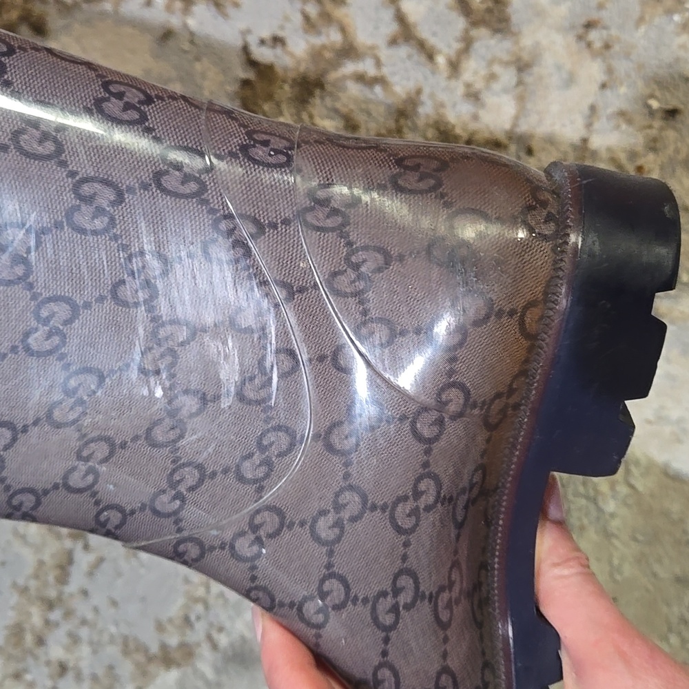 Gucci Women's  Rain Boots Size 35 - Picture 6 of 7